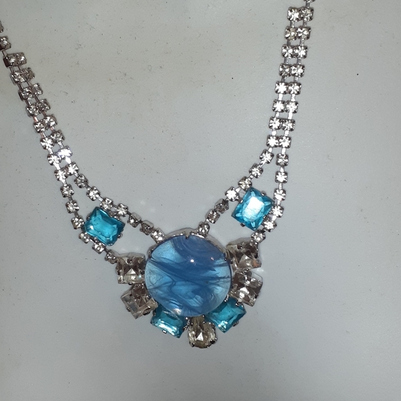 VTG 💖 Czech Gorgeous Necklace - Picture 3 of 8